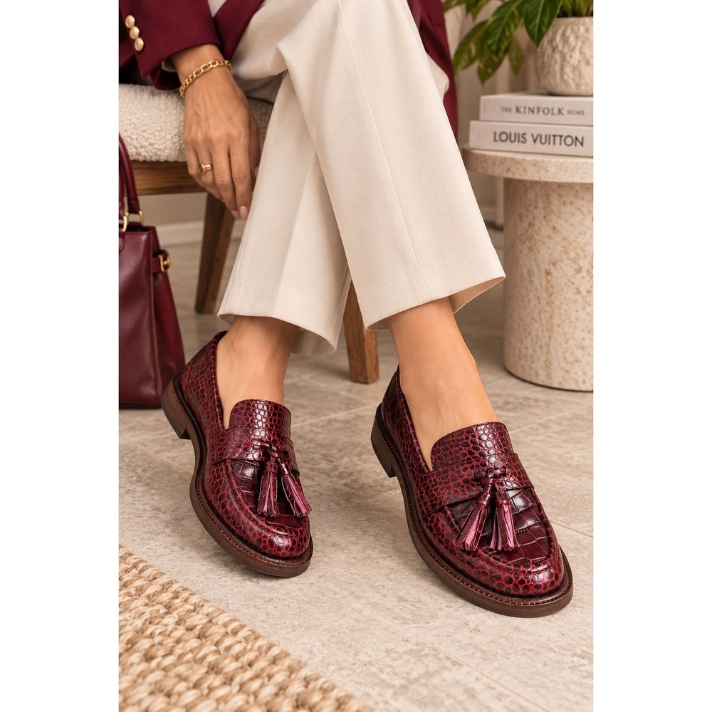 Karen Walker Burgundy Croc Embossed Leather Tassel Loafers Size 39